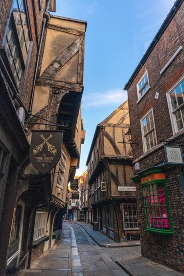 york 4