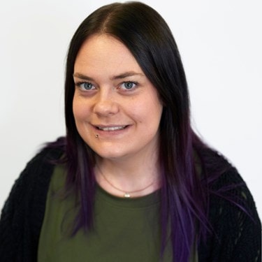 Holly Smith headshot