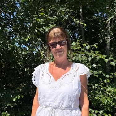 Diane McCarroll Team Member